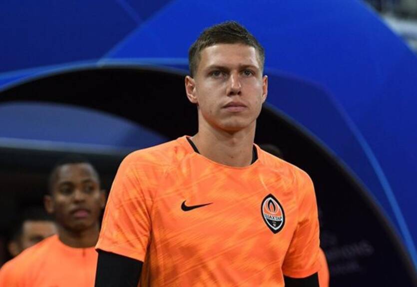 Игрок сборной Украины зарос до неузнаваемости