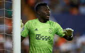 "Пора сделать шаг вперед": голкипер Аякса подогрел слухи о переходе в Барселону