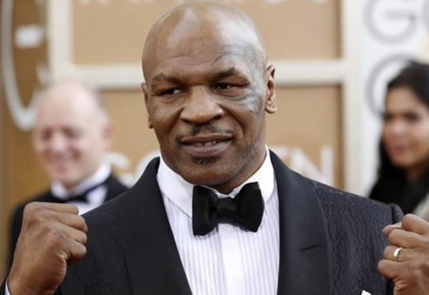 Готовится к возвращению: Майк Тайсон показал отличную форму на тренировке Готовится к возвращению: Майк Тайсон показал отличную форму на тренировке