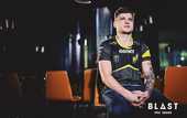 S1mple иронично прокомментировал поражение от Virtus.pro