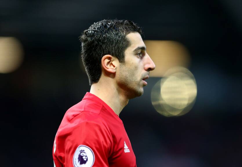 Луческу объяснил, почему Мхитарян не закрепился в МЮ