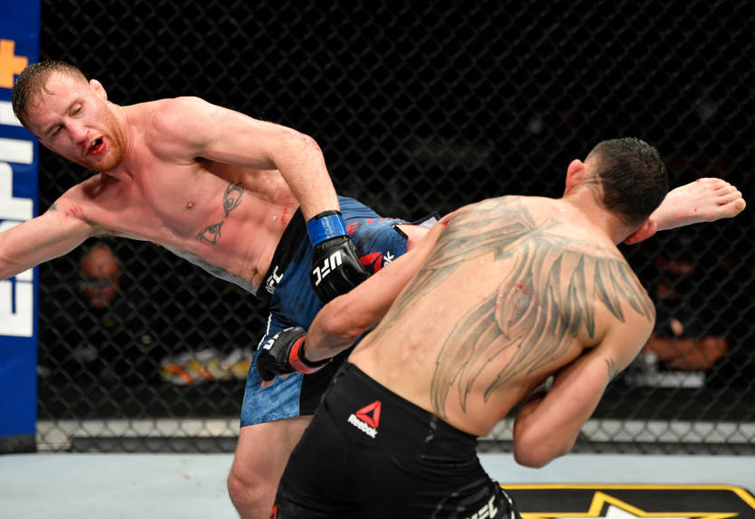 Фергюсон - Гэтжи: видео боя на UFC 249 (10.05.20)