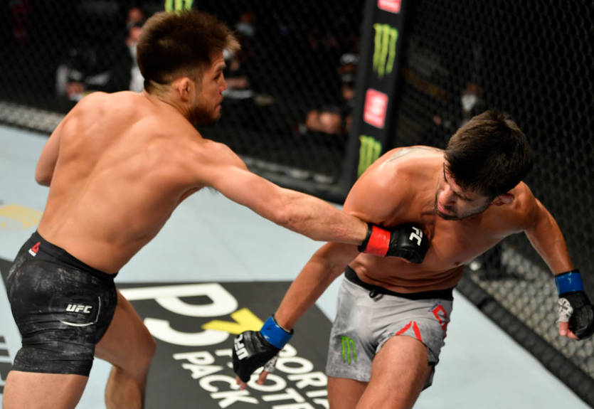 Сехудо - Крус: видео боя на UFC 249