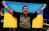 Усик: Моя страна – Украина и вы меня отсюда не выгоните