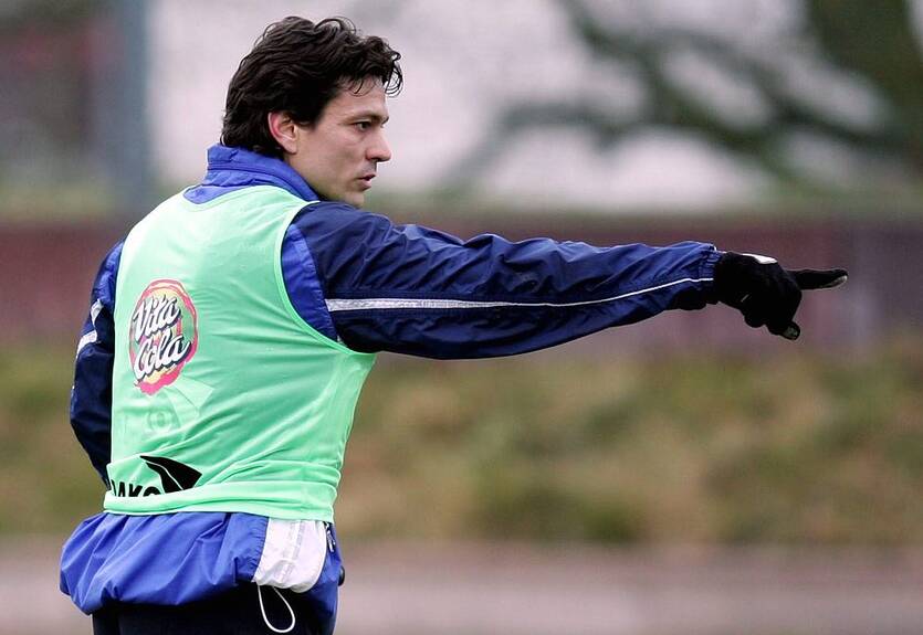 Легенда Аякса - о коронавирусе: Болеть было очень утомительно, а иногда и очень тяжело