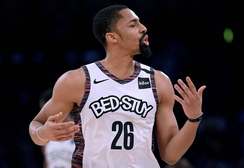 Игрок НБА подпишет минимальный контракт с выбранной фанатами командой, если соберет нужное количество биткойнов