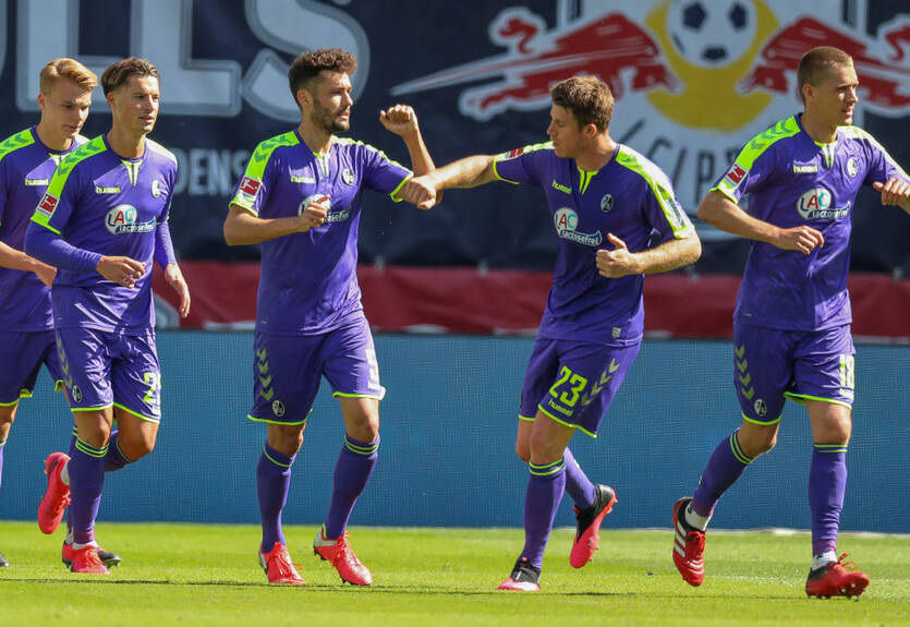 Лейпциг - Фрайбург 1:1 видео голов и обзор матча Лейпциг - Фрайбург 1:1 видео голов и обзор матча