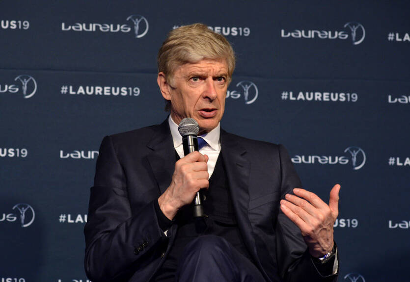 Венгер уверен, что матчи без зрителей навредят футболу