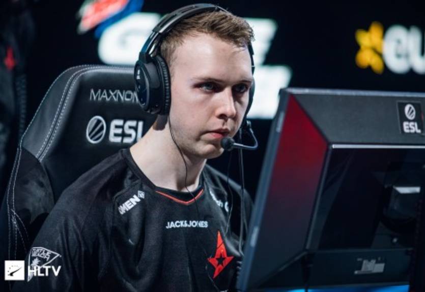 Капитан Astralis приостановил карьеру