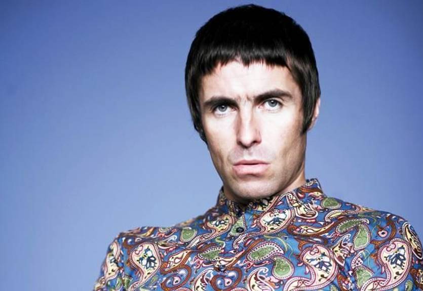 Известный певец призвал отправить в Ухань создателей новой формы Ман Сити