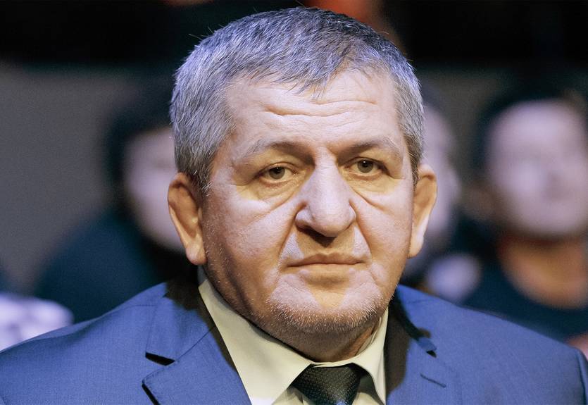 Умер отец Хабиба Нурмагомедова