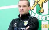 Тренер Карпат: В клубе все шокированы заражениями коронавирусом