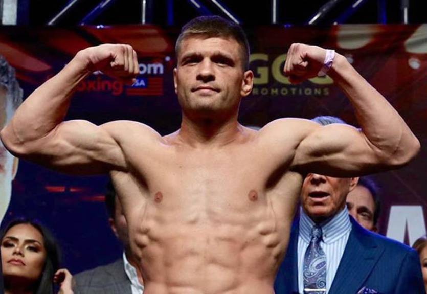 Деревянченко ведет переговоры с Альваресом о бое в сентябре