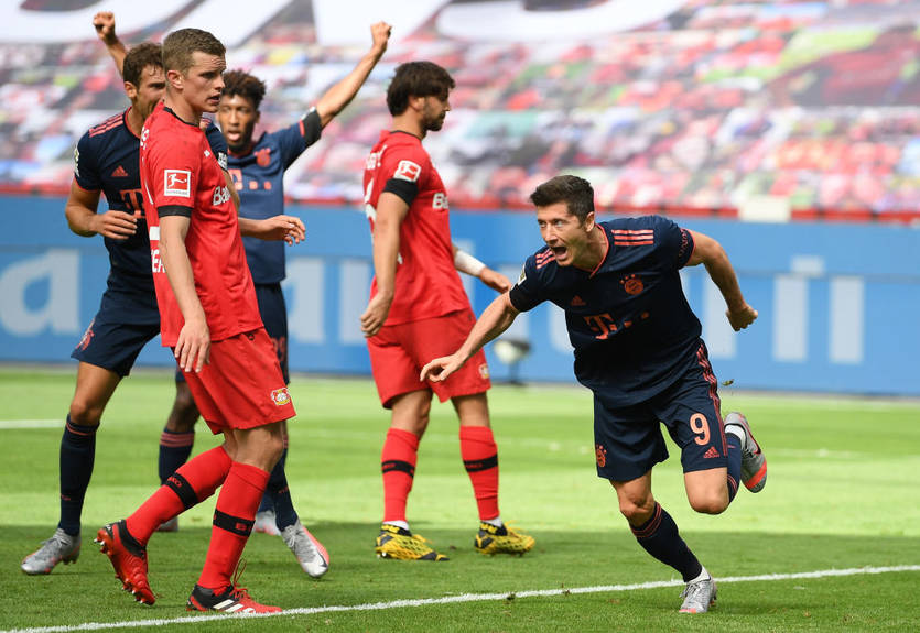 Бавария в матче с шестью голами переиграла Байер