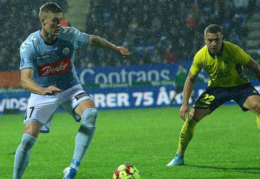 Сендерйюске продлил аренду украинского форварда