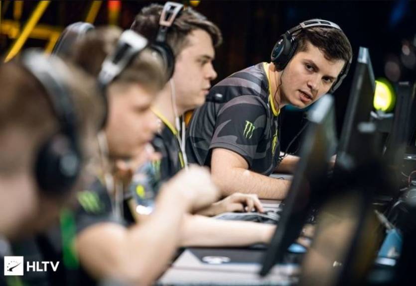 NaVi проиграли и упали в нижнюю сетку DreamHack Masters Spring 2020 NaVi проиграли и упали в нижнюю сетку DreamHack Masters Spring 2020