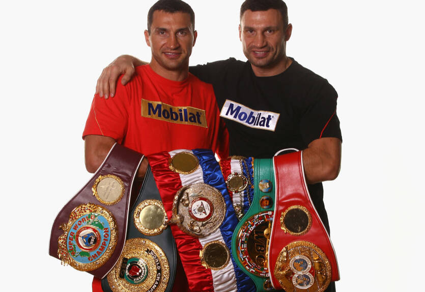 Владимир Кличко переоценен, а Виталий элитный чемпион: SportBible создал рейтинг боксеров Владимир Кличко переоценен, а Виталий элитный чемпион: SportBible создал рейтинг боксеров