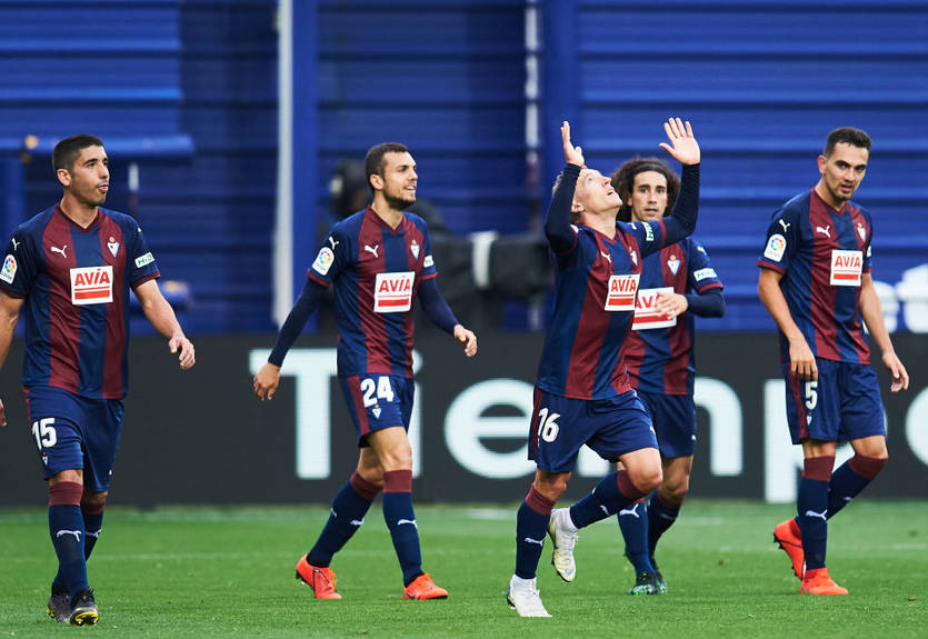 Эйбар одержал победу над Валенсией благодаря автоголу