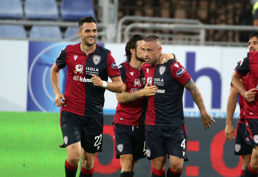 Торино дважды забил, но проиграл Кальяри