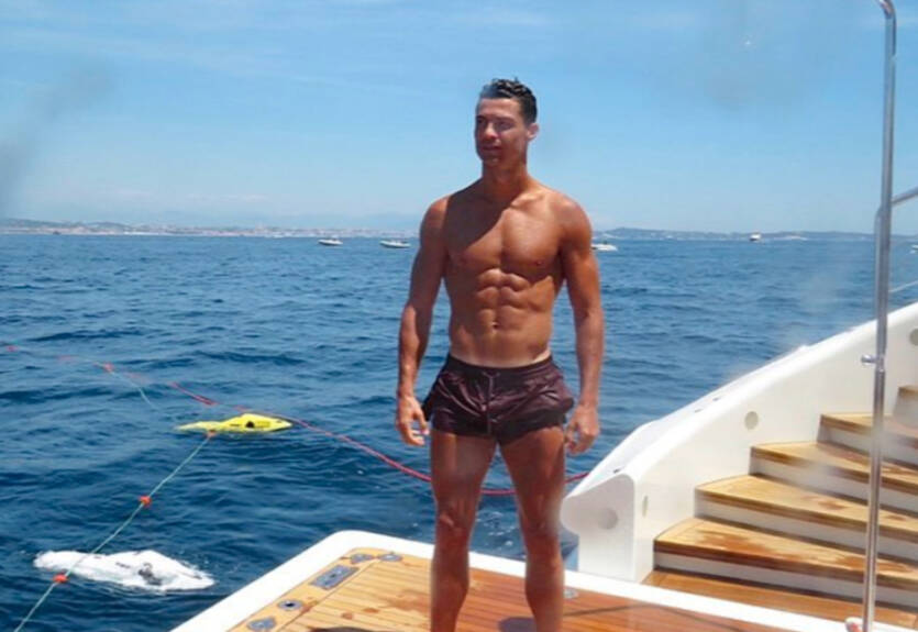 Роналду выложил круглую сумму за отдых на роскошной яхте