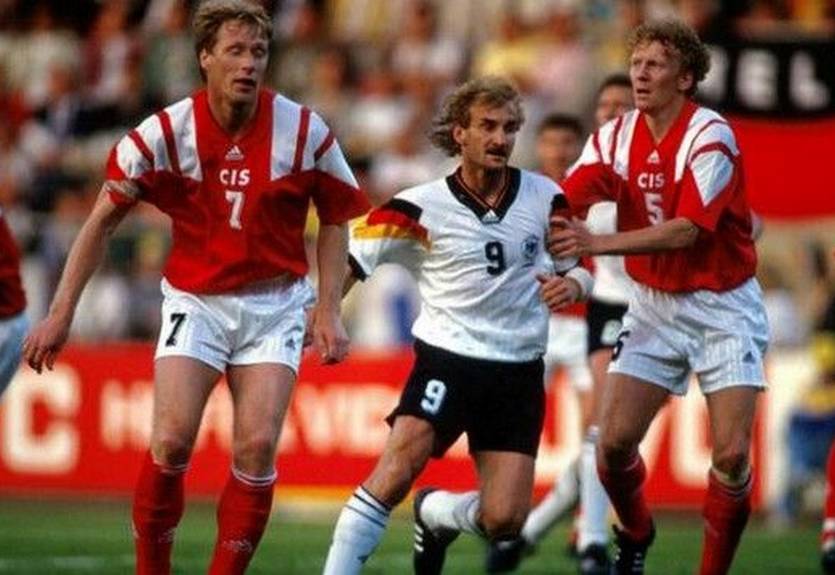 Чемпионат Европы-1992: Объединенная Германия, триумфальная Дания без Лаудрупа и сборная СНГ