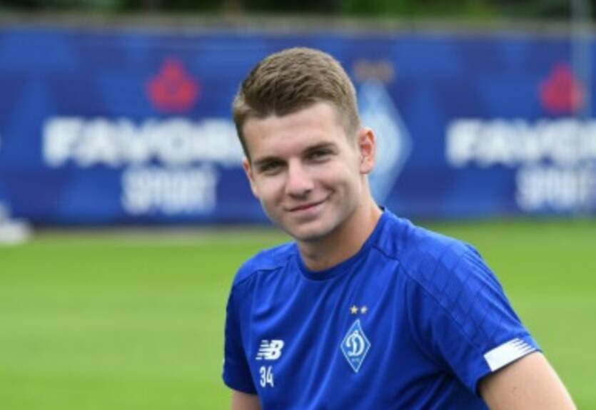 Дебютант Динамо Сирота сделал шикарную голевую передачу на Де Пену