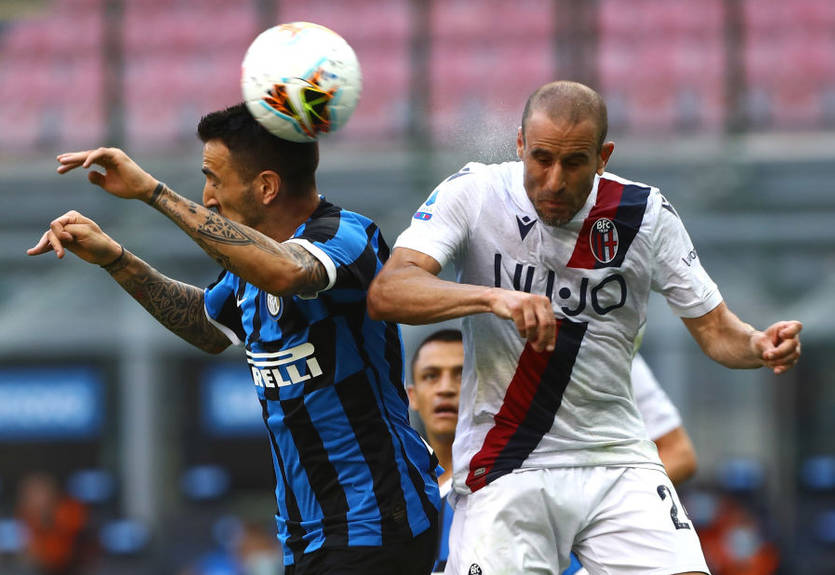 Интер - Болонья 1:2 Видео голов и обзор матча чемпионата Италии