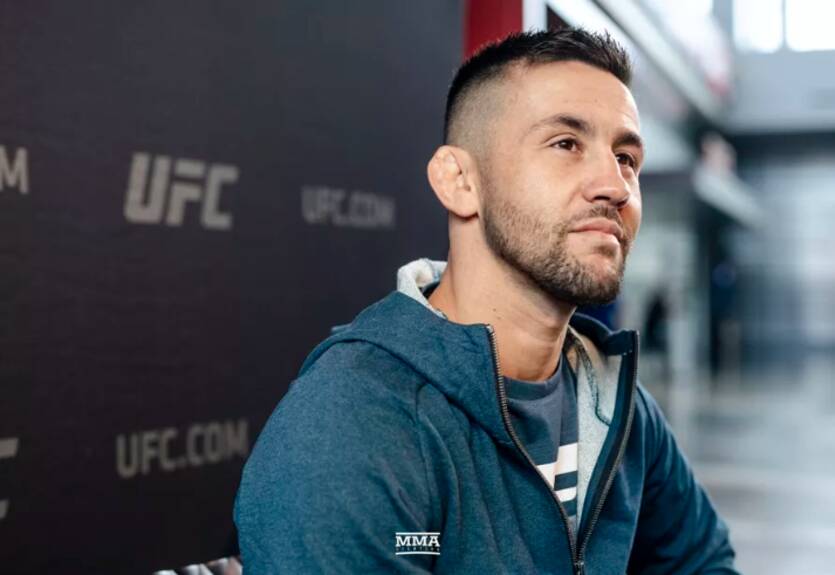 Муньос сдал положительный тест на COVID-19 и не поедет на Бойцовский остров Муньос сдал положительный тест на COVID-19 и не поедет на Бойцовский остров