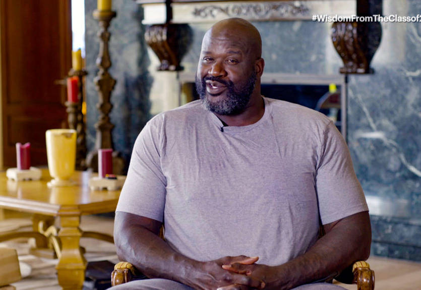 О’Нил остановился на дороге помочь водителю сломанной машины