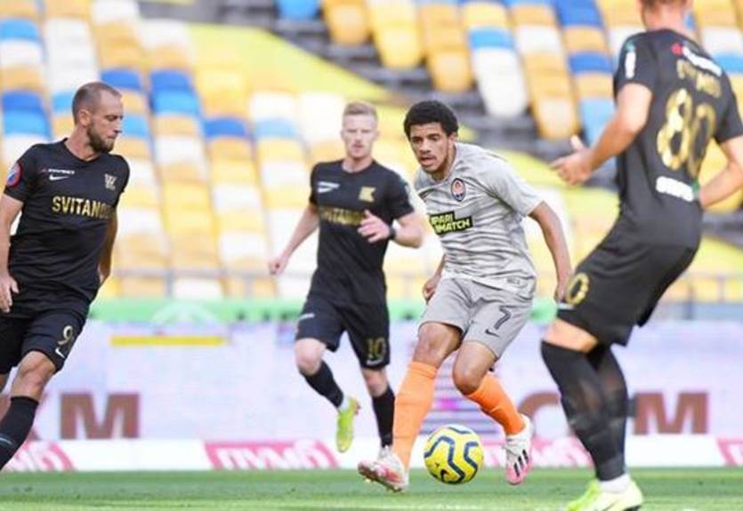 Юбилейный гол Мораеса - в обзоре матча Шахтер - Колос