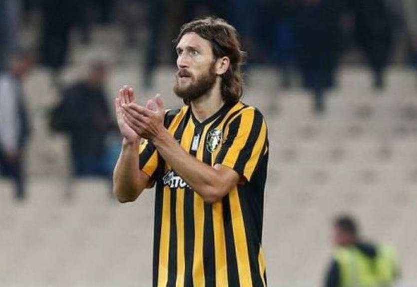 Чигринский провел 25 матчей в сезоне за АЕК и может автоматически продлить контракт