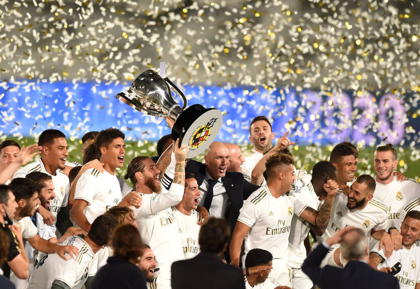 Реал обошел Барселону по количеству трофеев в истории