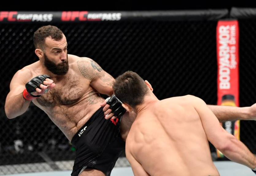 Долидзе - Ибрагимов: видео боя и коронного удара коленом на UFC Fight Night 172 Долидзе - Ибрагимов: видео боя и коронного удара коленом на UFC Fight Night 172