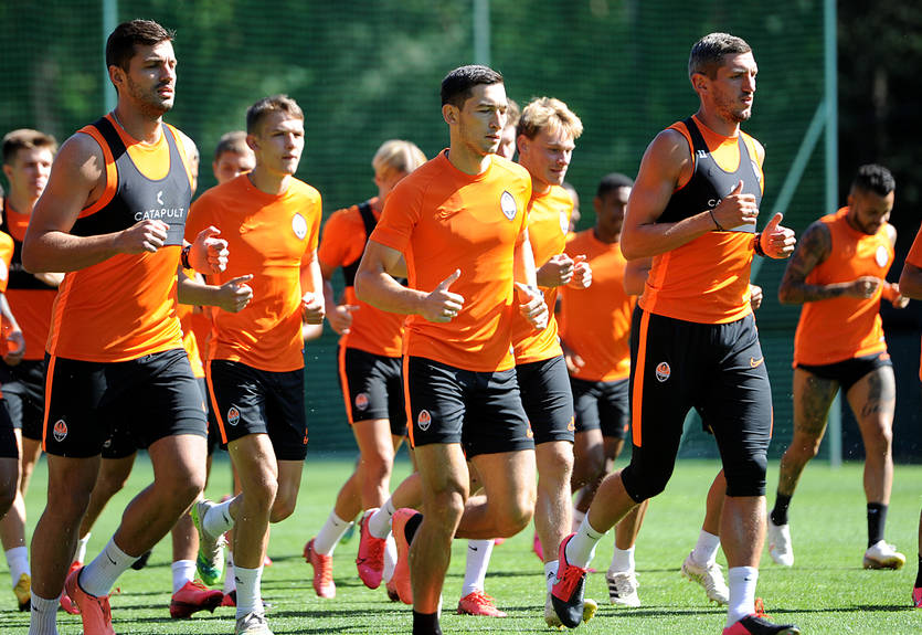 Шахтер запланировал два контрольных поединка перед матчем с Вольфсбургом