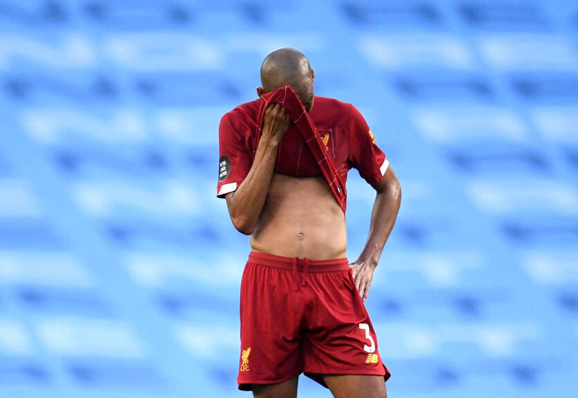 У Фабиньо ограбили дом и угнали машину, пока он праздновал чемпионство с Ливерпулем