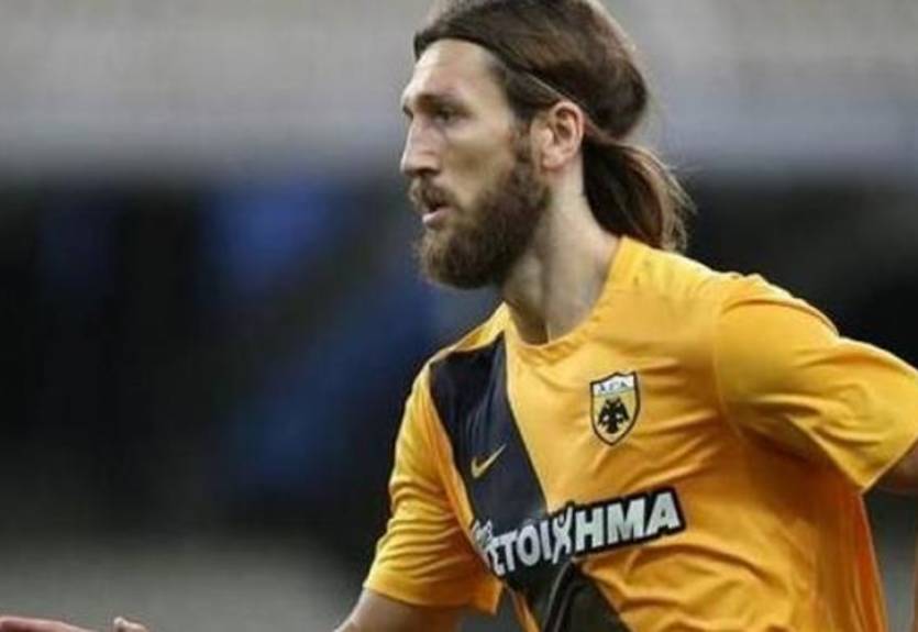 Стяуа может перехватить Чигринского у АЕКа