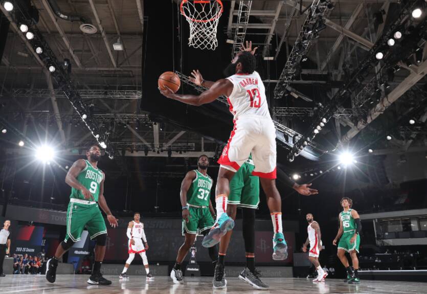 НБА: Селтикс проиграли Хьюстону, победы Оклахомы и Мемфиса