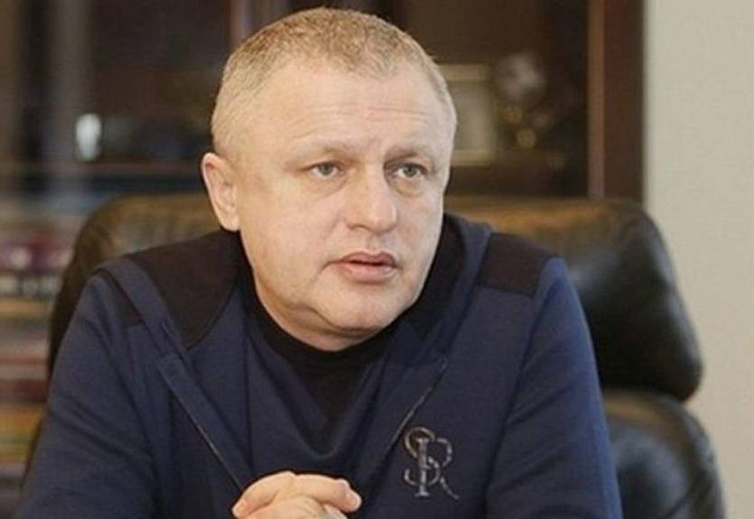 Суркис и Луческу еще не обсуждали трансферную политику клуба Суркис и Луческу еще не обсуждали трансферную политику клуба