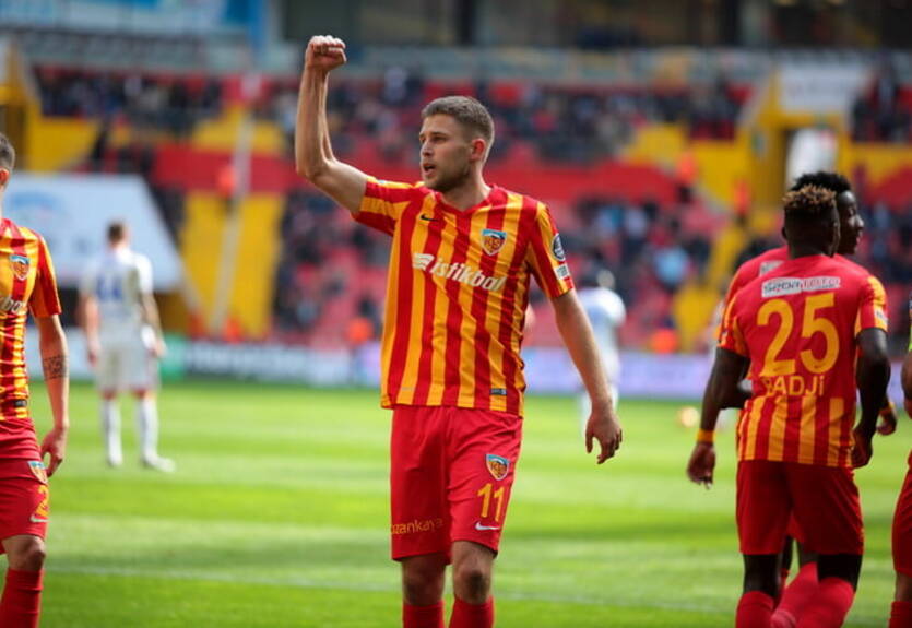 Кравец покинет Кайсериспор - источник