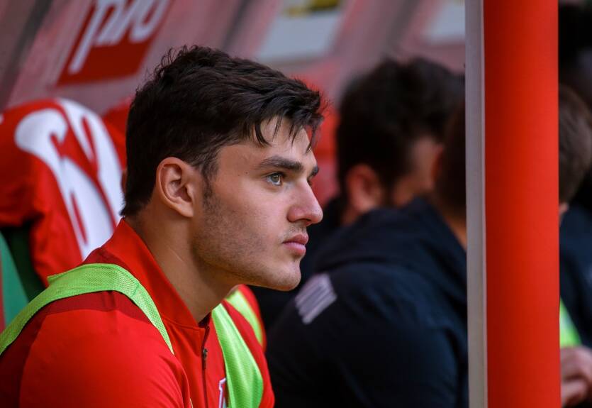 Пьяный в стельку: российский футболист отдохнул на вечеринке с бывшей женой Кержакова