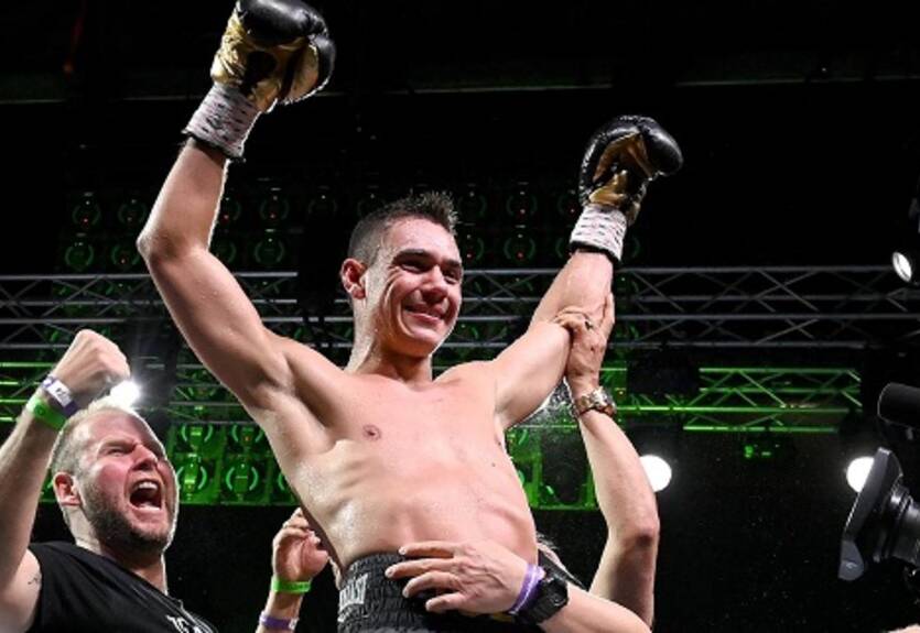 Тим Цзю избил Хорна