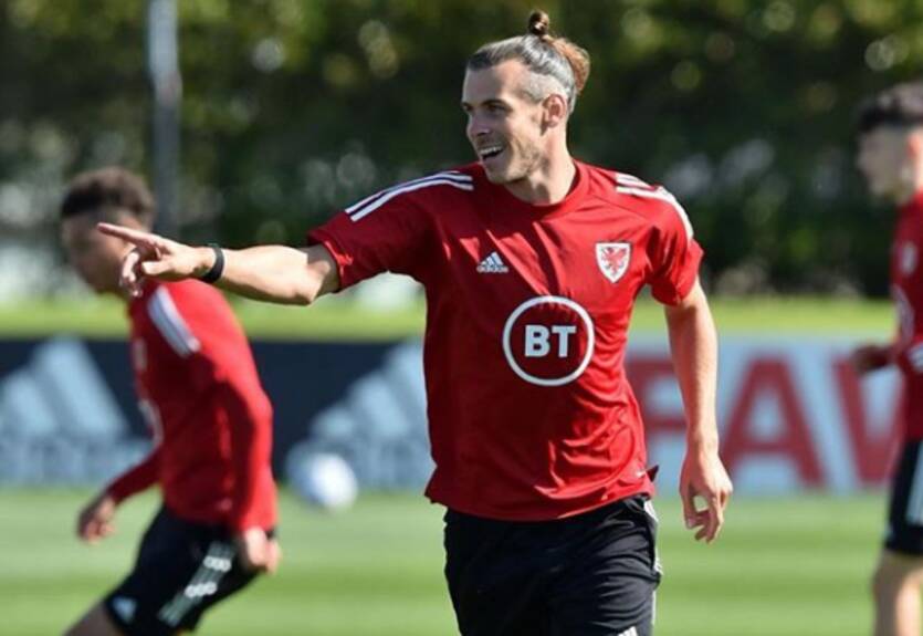 Бэйл впечатлил длиной волоc