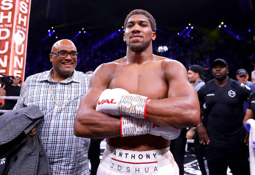 Джошуа: Когда Фьюри становился профессионалом, я впервые надевал перчатки