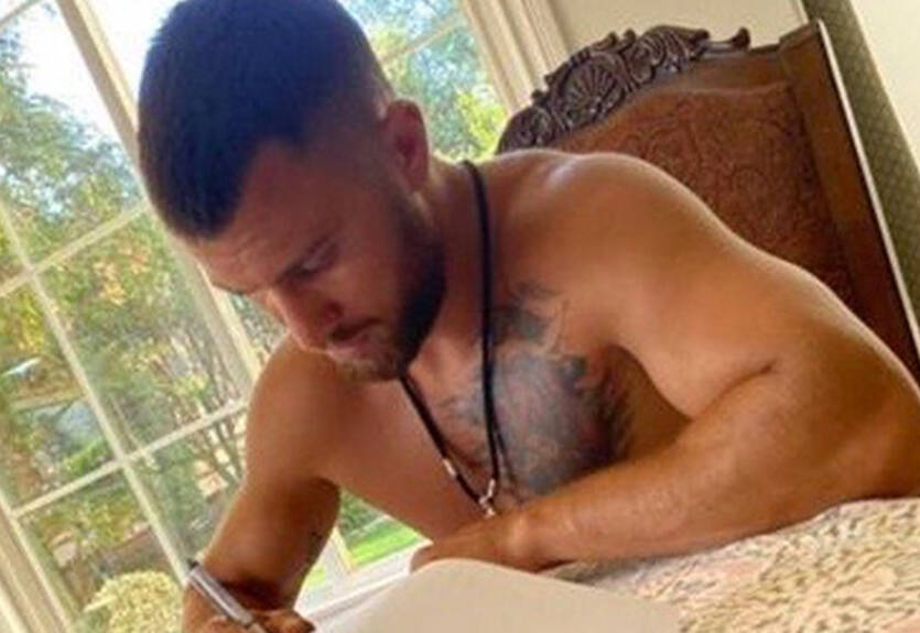 Ломаченко и Лопес подписали контракт на бой (07.09.20)