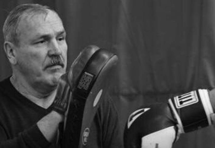 Умер известный боксер, выходивший на ринг с Мухаммедом Али Умер известный боксер, выходивший на ринг с Мухаммедом Али