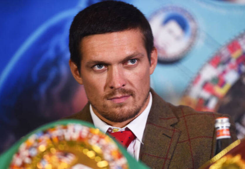 Усик подписал контракт на бой с Чисорой