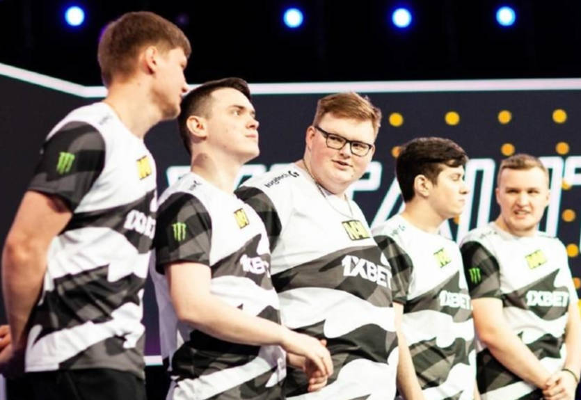 NaVi напугали своих фанатов, но все же сумели обыграть Mousesports NaVi напугали своих фанатов, но все же сумели обыграть Mousesports