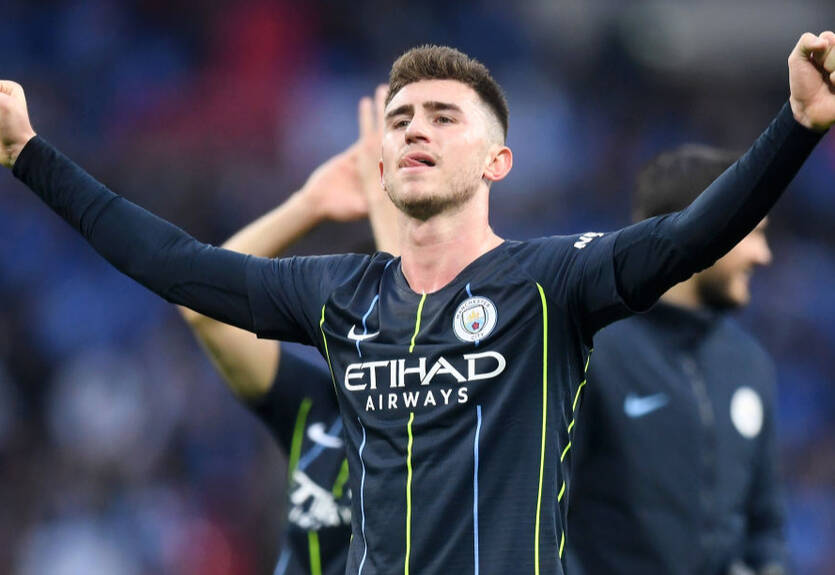 Защитник Ман Сити придумал, как исправить один из своих навыков в FIFA 21