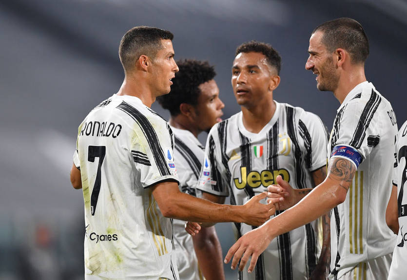 Ювентус представил стартовый состав на матч с Наполи, которые не приехали в Турин