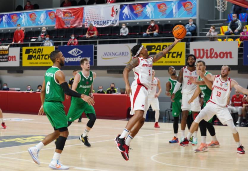 БК Запорожье нанес неожиданное поражение Прометею